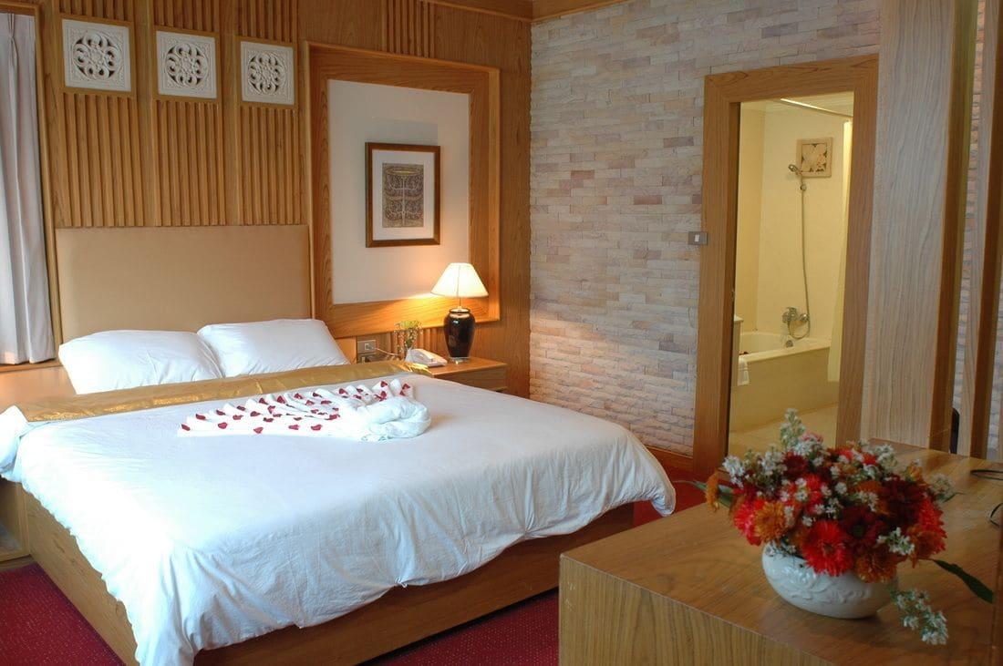 The Rich Hotel Nonthaburi Exterior photo